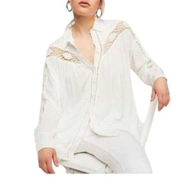 Free People Bird Off White Crochet Boho Whimsy Hippie Button Oversize Shirt SP - Picture 1 of 12